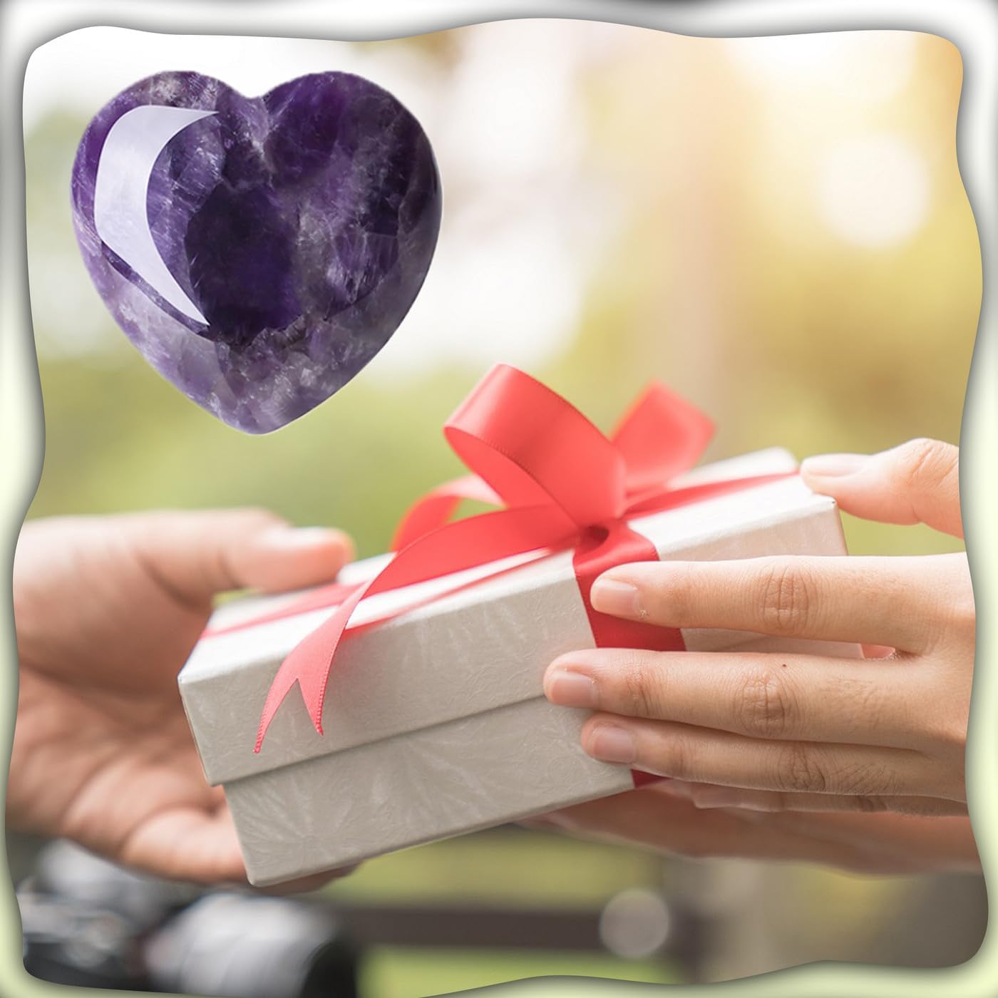 MAIBAOTA 60 mm Amethyst Crystal Rock Large Heart Stone Healing Crystals Gifts for Women Natural Reiki Gemstone Polished Heart Shaped Rocks Meditation