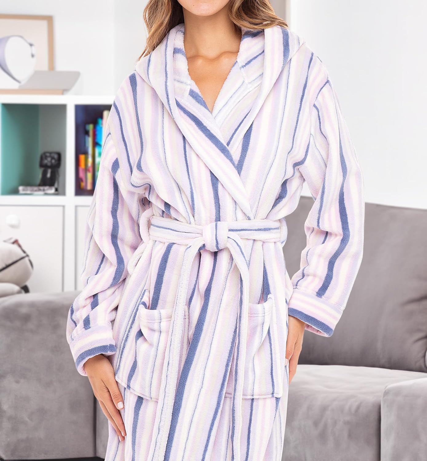 Alexander Del Rossa Womens Robe, Long Plush Bathrobe with Hood, Hooded Robes for Women Plus Size Bath Robe