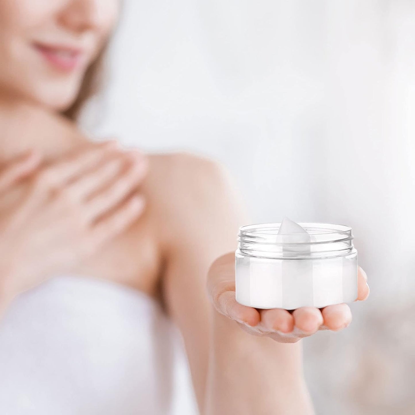 SATINIOR 12 Pack 4 oz Plastic Container Jars with Lids Round Clear Travel Cosmetic Container Jars for Toiletries, Lotion, Cream, Ointments, Makeup, Rhinestone, Samples, Kitchen Storage, White