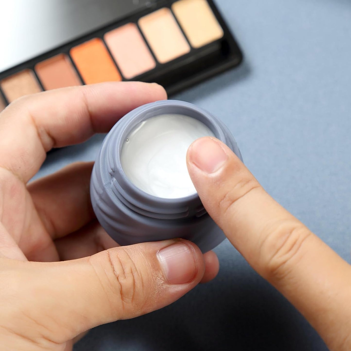 Gemice Travel Containers for Toiletries, Silicone Cream Jars TSA Approved Travel Size Containers with Clear Bag, Leak-proof Travel Accessories with Lid for Cosmetic Face Body Hand Cream (4 Pack)