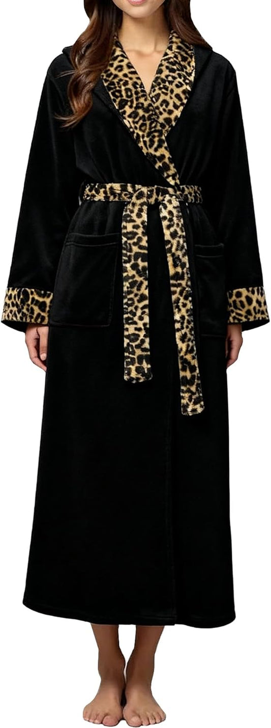 Alexander Del Rossa Womens Robe, Long Plush Bathrobe with Hood, Hooded Robes for Women Plus Size Bath Robe