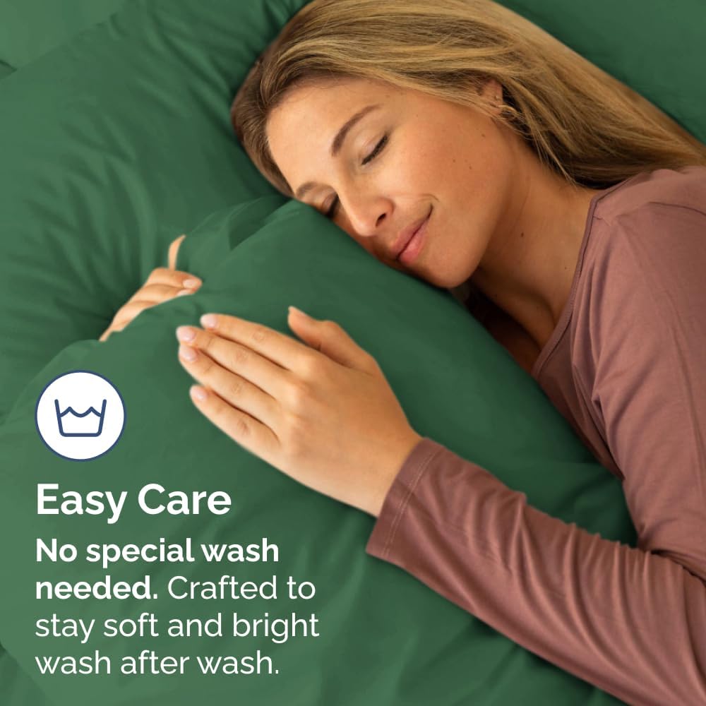 CGK Unlimited Queen Size Microfiber Pillowcase Set of 4 - Soft, Premium Quality, Machine Washable, Emerald Green