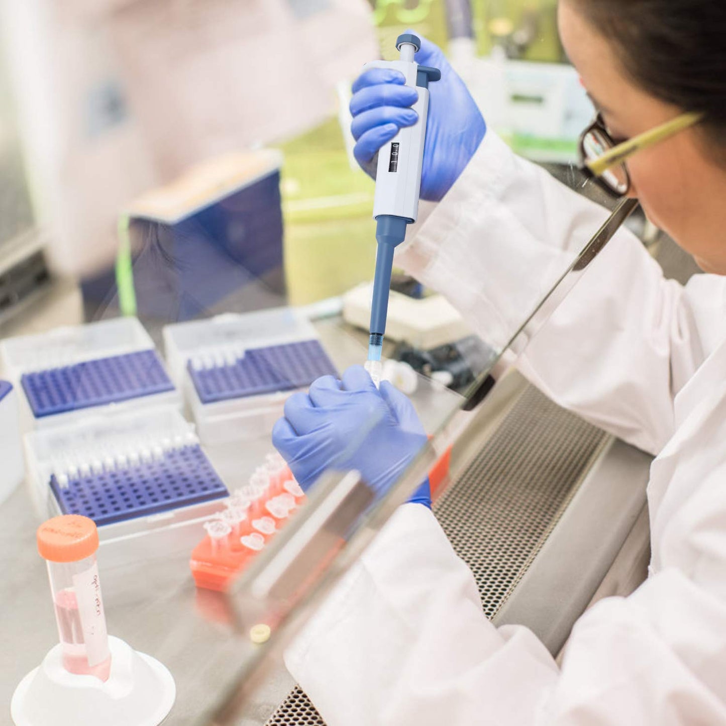 Adjustable Micropipette 0.5ul-10ul, Single Lab Pipette High-Accurate Micro Pipette