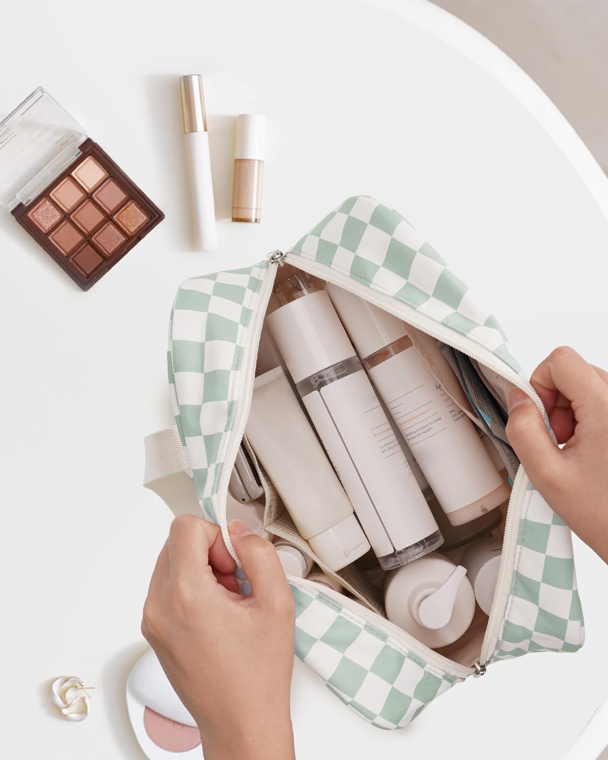 Narwey Large Checkered Travel Toiletry Bag Women Toiletries Bag Skincare Bag Makeup Bag with Handle Make up bag Organizer Cosmetic Bag Medicine Bag for Girls (Mint Green Checkerboard, Large)