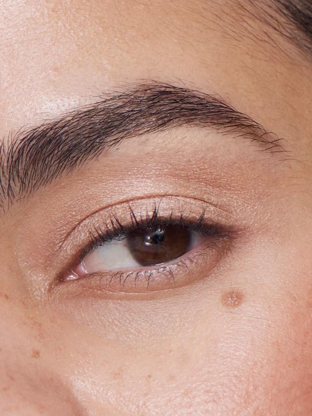 ILIA - Chromatic Liquid Powder Eye Tint | Cream-to-Powder Eyeshadow, Smudge-Resistant, Quick-Dry, Weightless, Water-Based | Non-Toxic, Vegan, Cruelty-Free, Clean Makeup (Glaze, 0.12 fl oz | 3.5 ml)