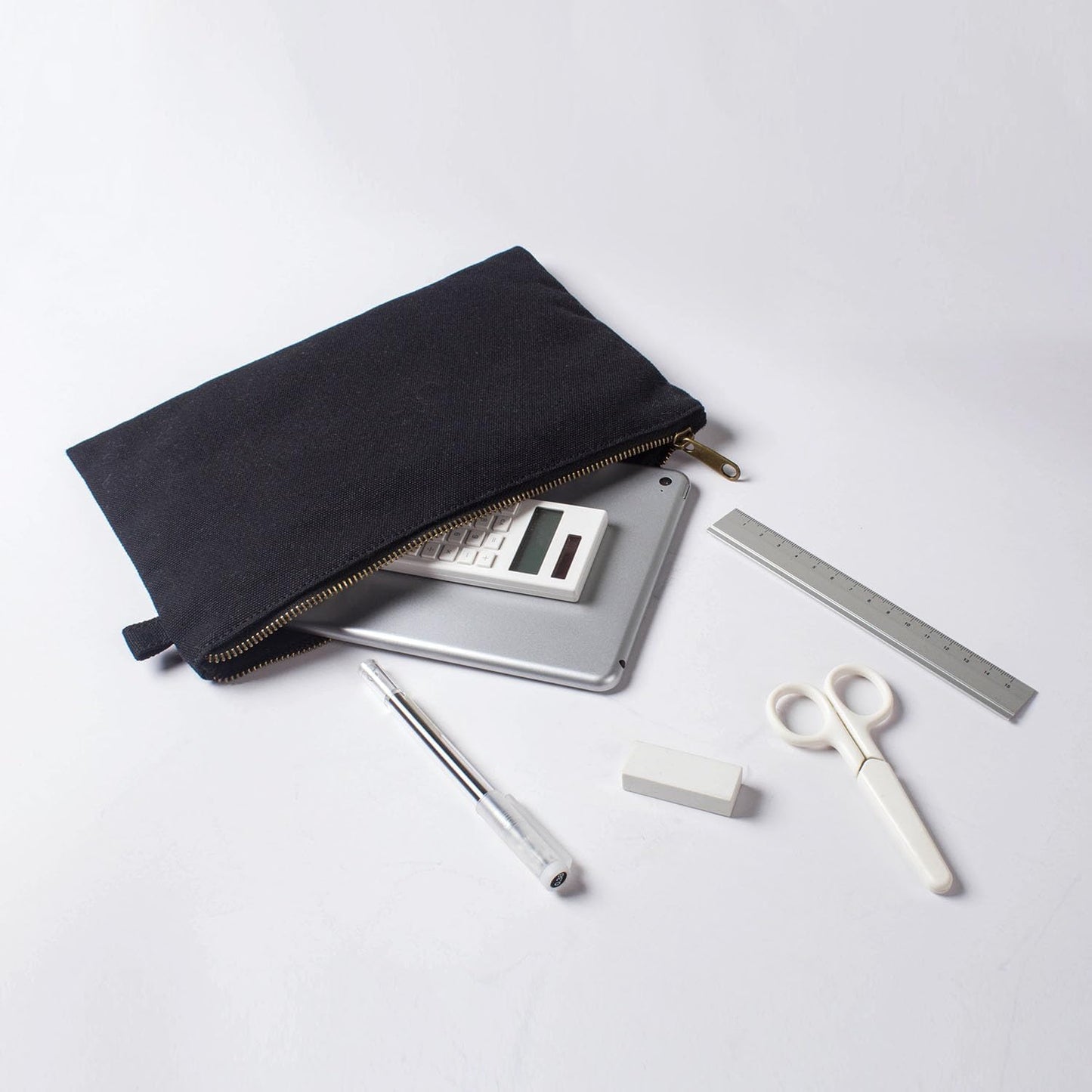 Zipper Pouch Storage Bag Simple and Stylish Women's Cosmetic and Travel Bag (Black-basic-10)