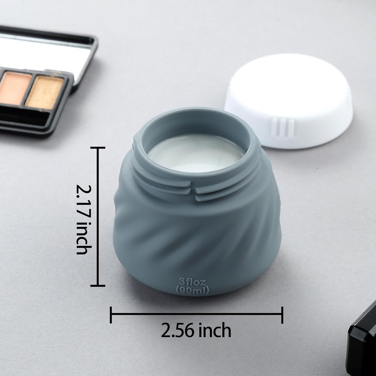 Gemice Silicone Cream Jars TSA Approved Travel Size Containers with Clear Bag, Leak-proof Travel Accessories with Lid for Cosmetic Face Body Hand Cream (4 Pack)