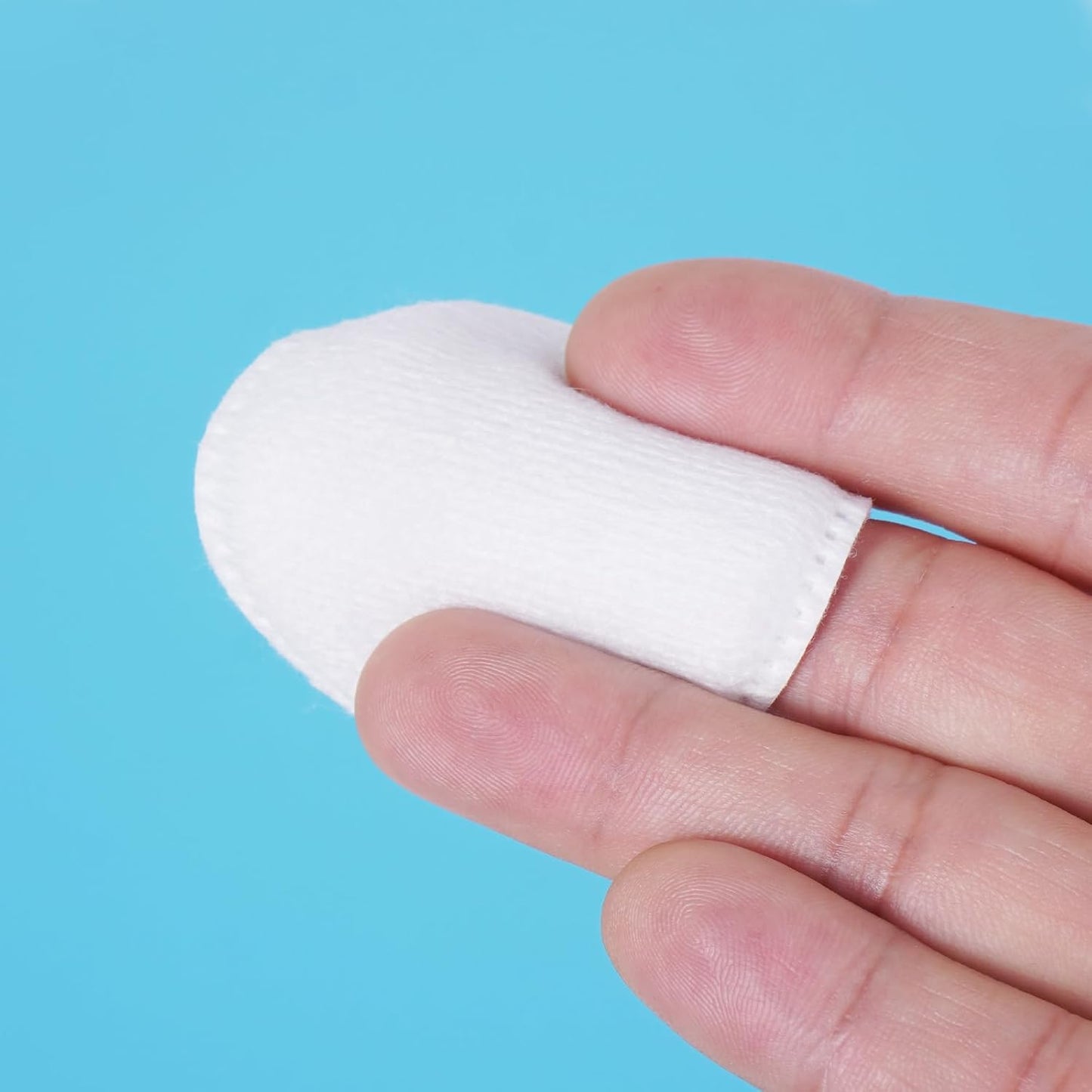 CGR Travel Cotton Swabs Set Portable, eack Pack with 100 Cotton Swabs, 12 Cotton Rounds, 12 Cotton Balls in Reusable Storage Box for Ear, Cosmetics, Makeup Remover, Nail Polish Remover(Pack of 3)