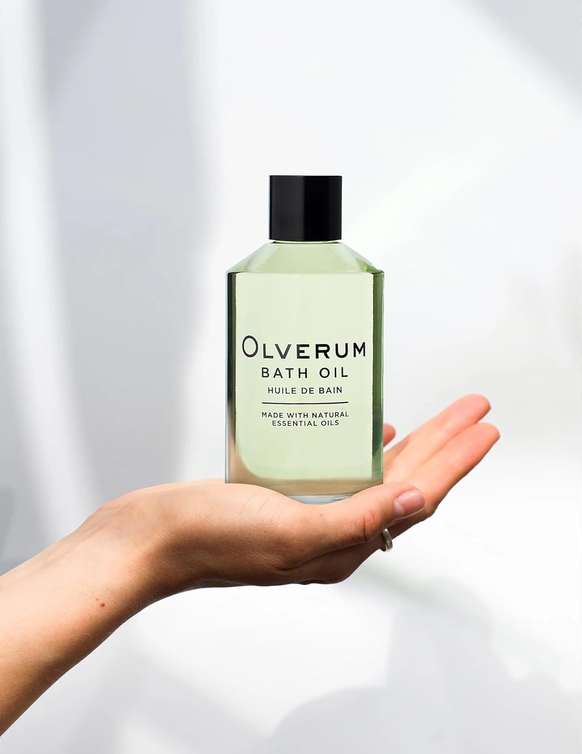 OLVERUM - Natural Bath Oil | Vegan, Cruelty-Free, Revitalizing Clean Beauty Bath Oil (8.5 fl oz | 250 ml)