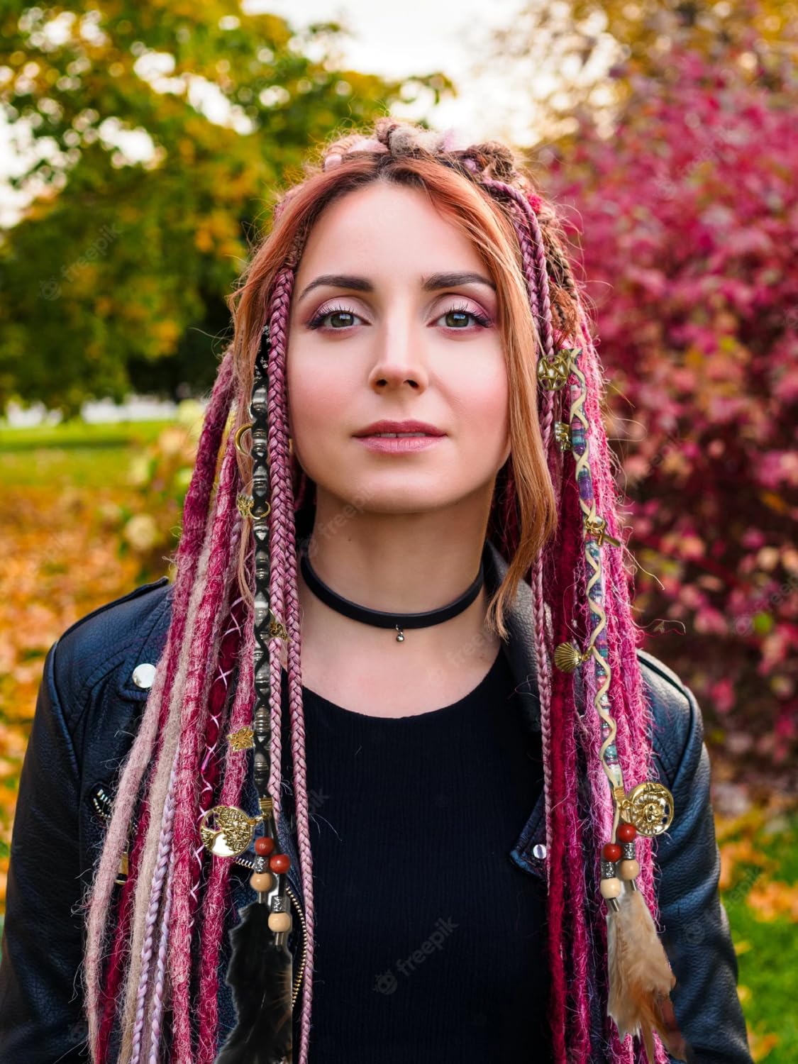 2 PCS Hippie Hair Extension Dreadlocks Hairclip Feather Beads Pendant Dread Wrap Hair Fall Hair Wrap Colorful Accessories for Dreads Braids Curls