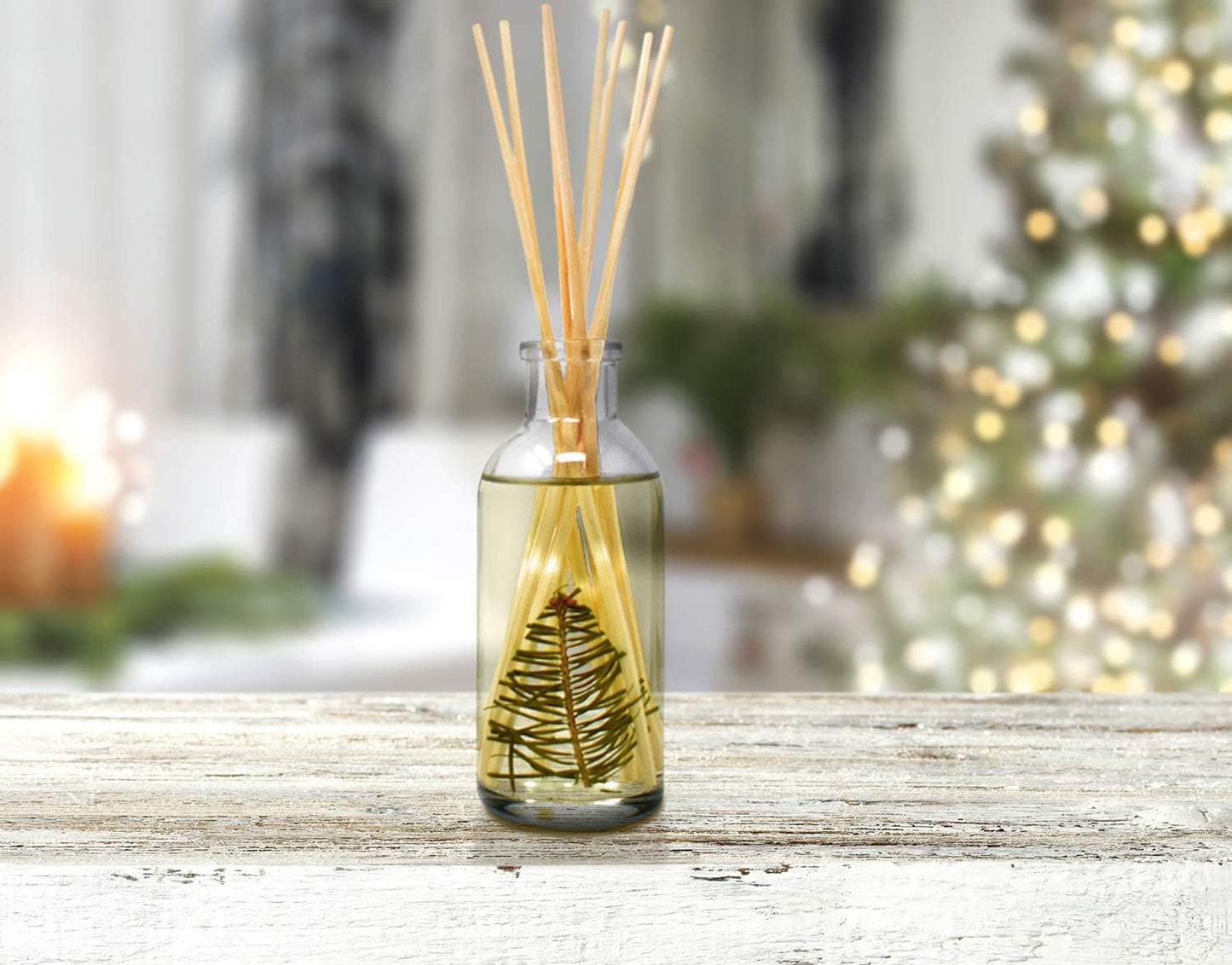 Urban Naturals Pine Forest Reed Diffuser Set - White Pine Needles, Eucalyptus and Sandalwood - Christmas Tree Scent - Holiday Decor with Real Pine Branches
