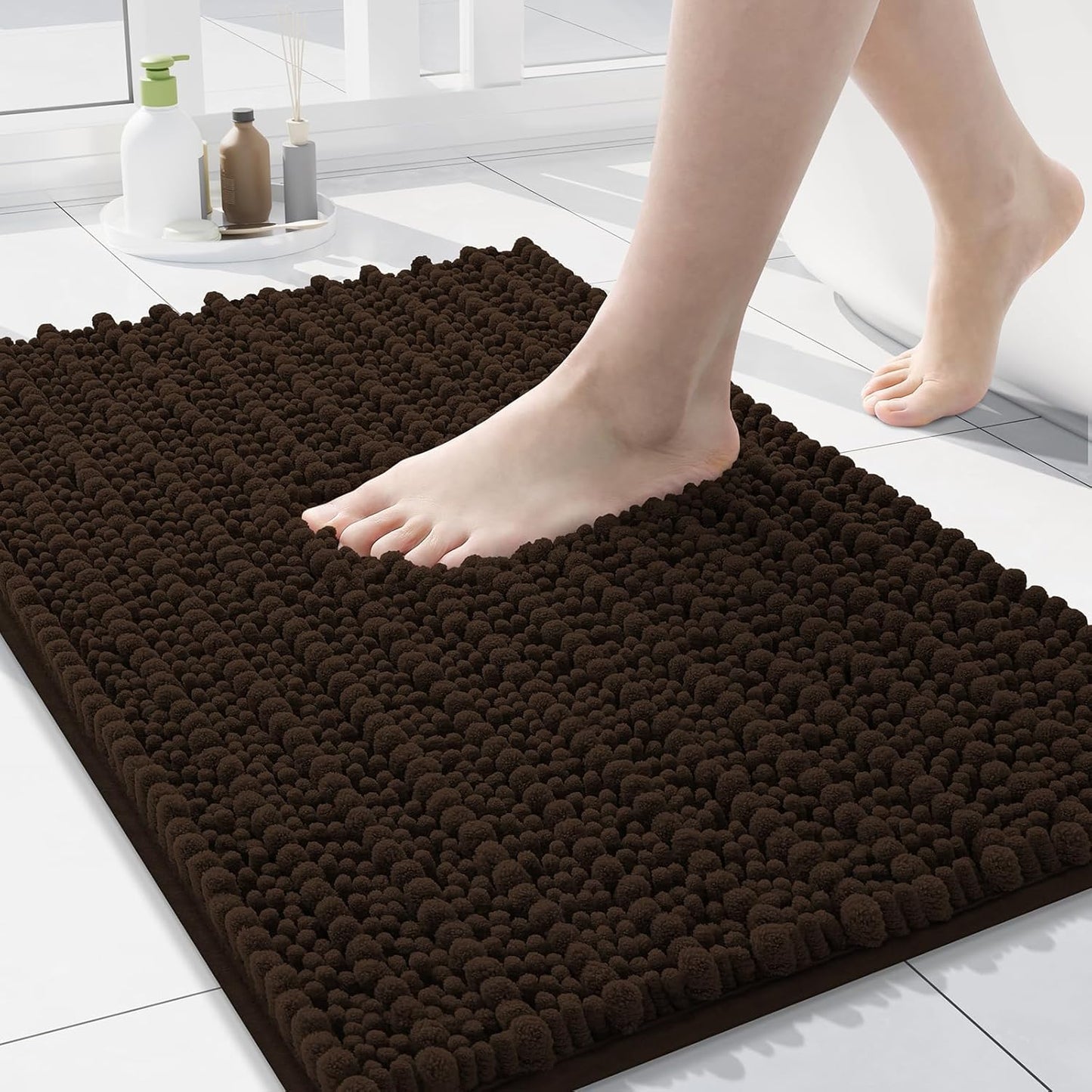 Arotive Luxury Chenille Bathroom Rug Mat, Extra Soft Thick Absorbent Shaggy Bath Rugs, Non-Slip Machine Wash Dry, Plush Bath Mats for Bathroom, Shower and Tub, 30x17, Brown