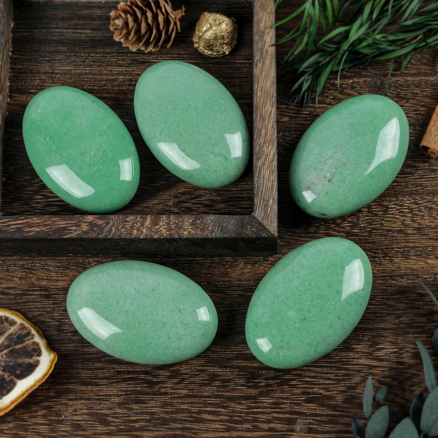Natural Green Aventurine Oval Polished Worry Stones, Healing Crystal Indoor Fountain Stones Massage Energy Anxiety Relief Items