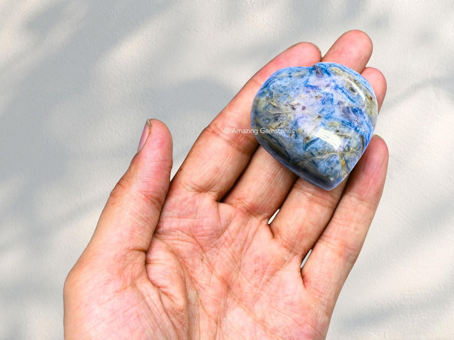 Amazing Gemstone Scheelite Crystal Heart Palm Stone - Pocket Massage Worry Stone for Natural Body Chakra Balancing, Reiki Healing and Crystal Grid