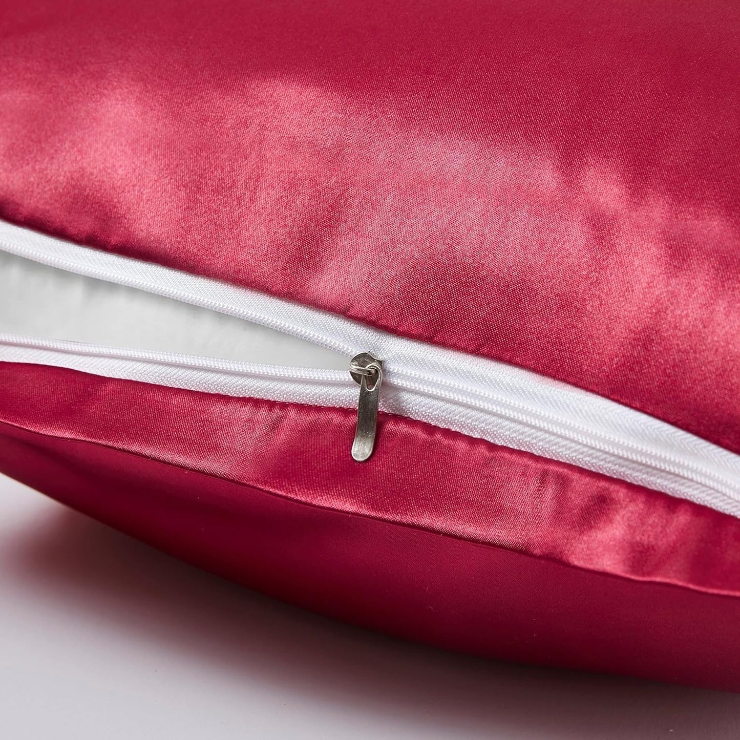 Juwenin Bedding,Luxury Satin Pillowcase with Zipper (Silky Satin Pillow Case for Hair) Set of 2 (Burgundy, Standard(20''x26''))