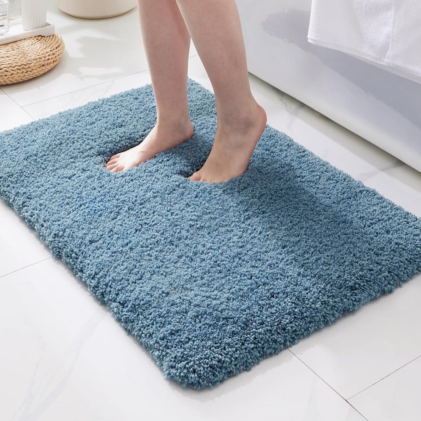 ILANGO Blue Bathroom Rugs 36" × 24" Non Slip & Super Absorbent Extra Thick Soft, Washable Bath Mat for Floor, Microfiber Plush Shaggy Bath Rug with Rubber for Bathtub Shower Room Sink