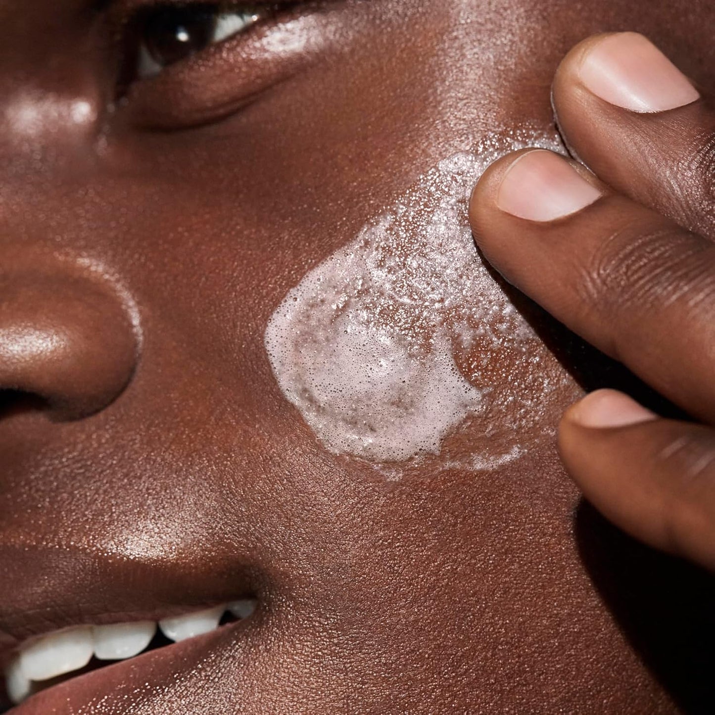 Well People Juice Cleanse Soothing Aloe Face Cleanser, Nourishing Gel-based Cleanser For All Skin Types, Softens & Hydrates Skin, Vegan & Cruelty-free