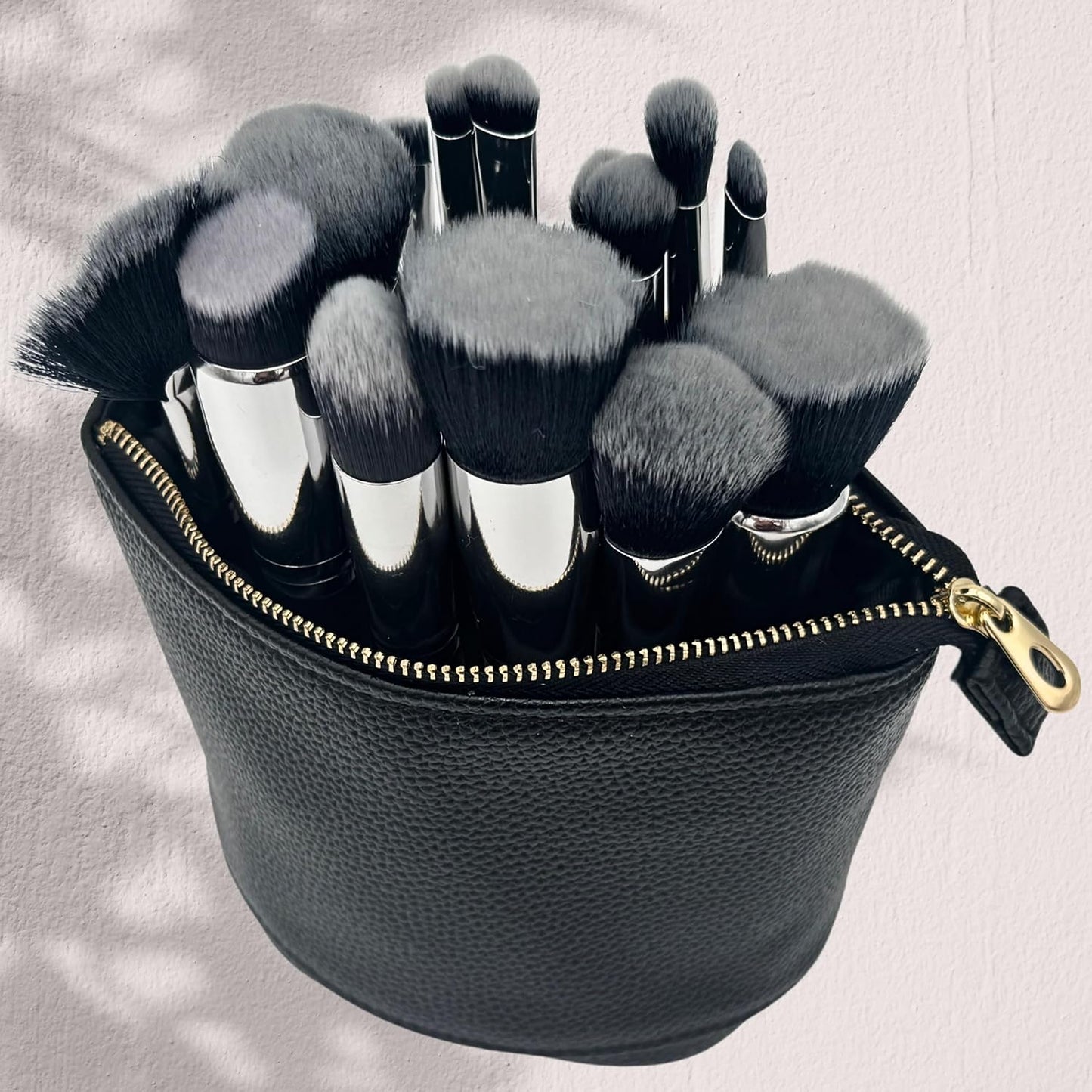 JAZD Convertible Travel Makeup Brush Bag, Stand-Up Brush Holder Pouch For Easy Access, Cosmetic Case Organizer (BLACK)
