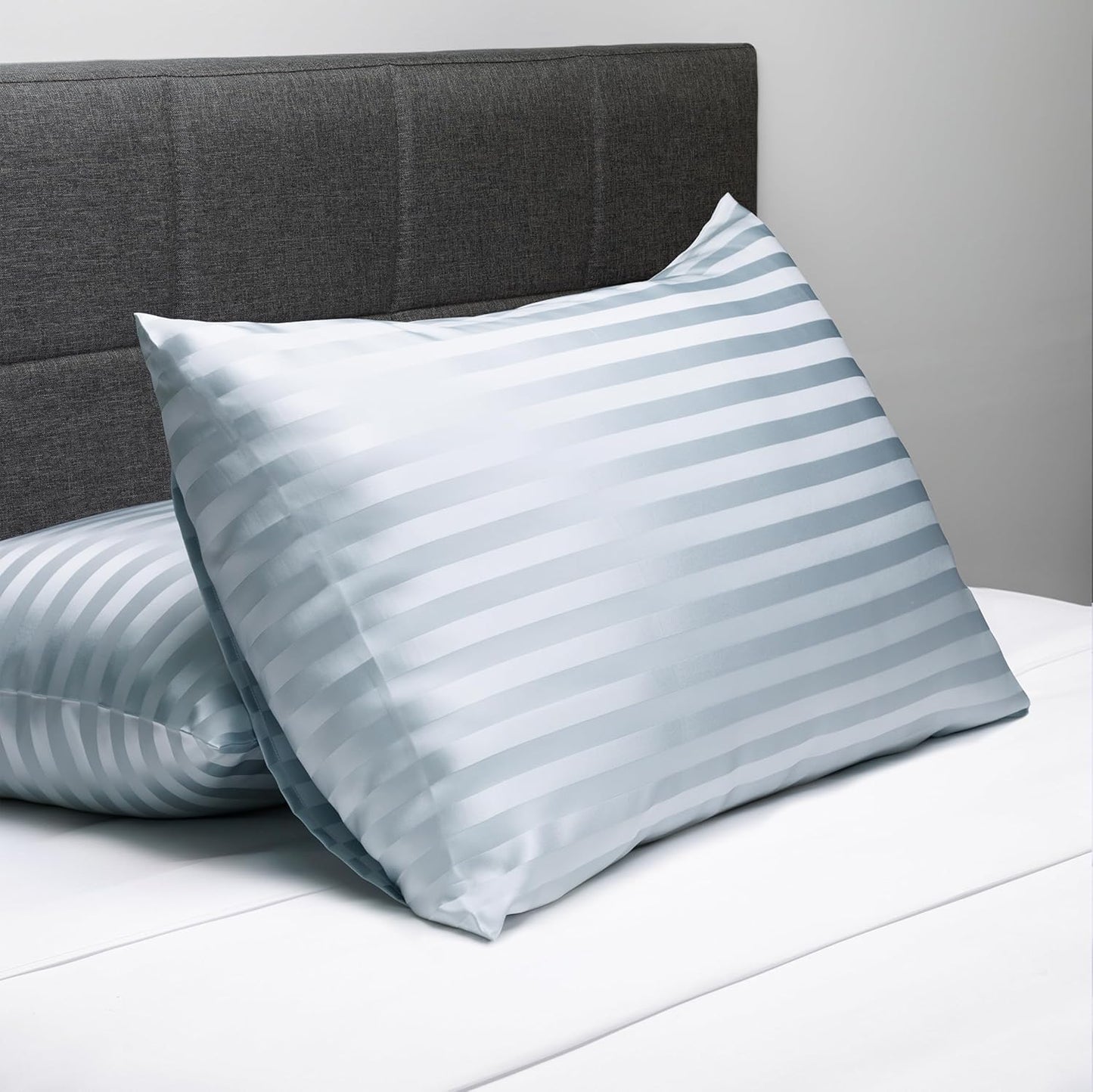 Fishers Finery 30mm 100% Pure Mulberry Silk Pillowcase, Quality Tested (Blue Stripe, Standard)