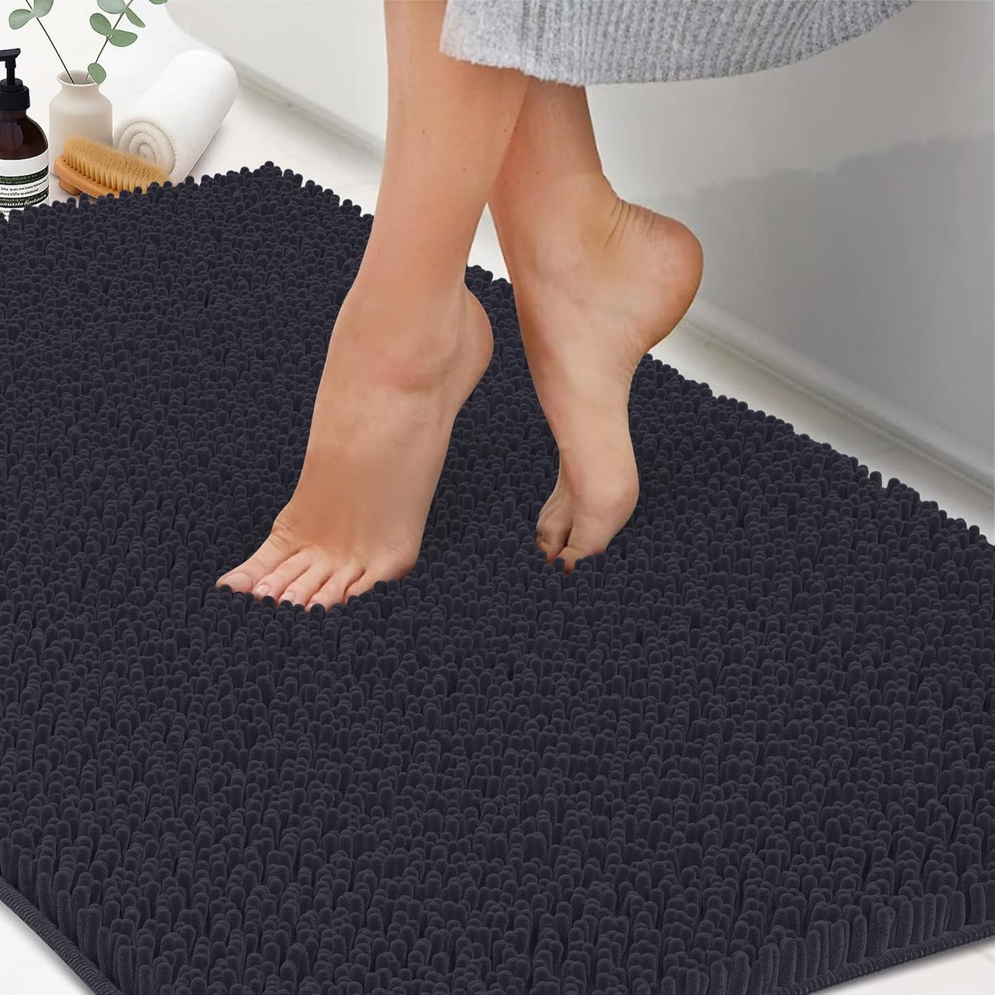 ITSOFT Plush Bathroom Rug 47x21, Absorbent Machine Washable Non Slip Chenille Bath Mats, Quick Dry Bathmat, Bath Rugs for Bath, Shower, Bedroom, or Door Mat, Black