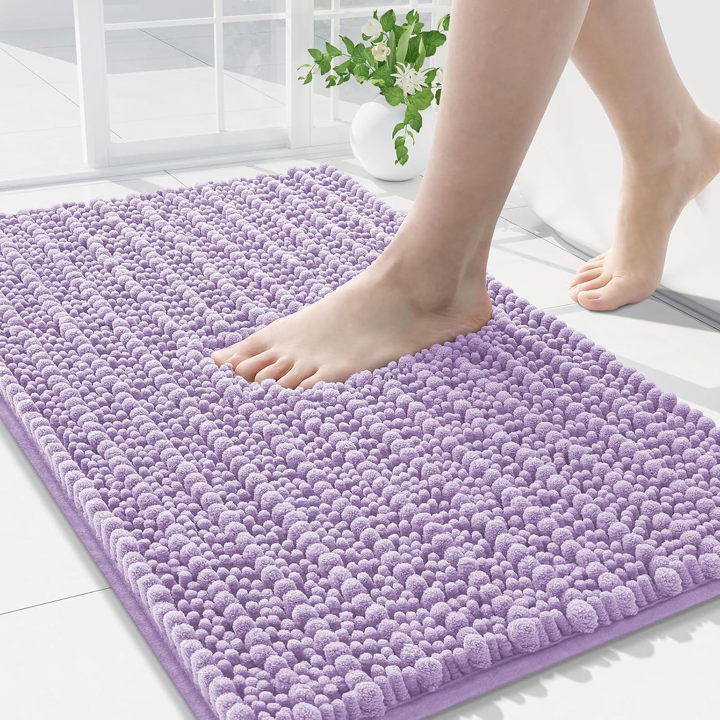 Arotive Luxury Chenille Bathroom Rug Mat, Extra Soft Thick Absorbent Shaggy Bath Rugs, Non-Slip Machine Wash Dry, Plush Bath Mats for Bathroom, Shower and Tub, 36x24, Light Purple