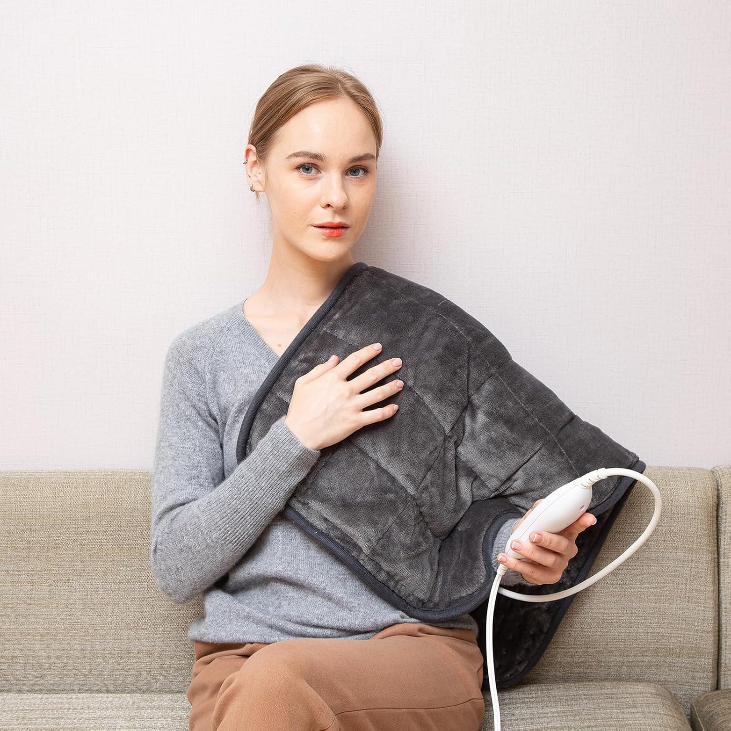 Ambershine 17''x33'' Weighted Heating Pad, 5.2lbs with 12 Temperature Settings & 4 Auto-Off Timers, Pain Relief for Back/Neck/Shoulders/Abdomen/Legs, Christmas Gifts for Mom Dad Women Men(Dark Grey)