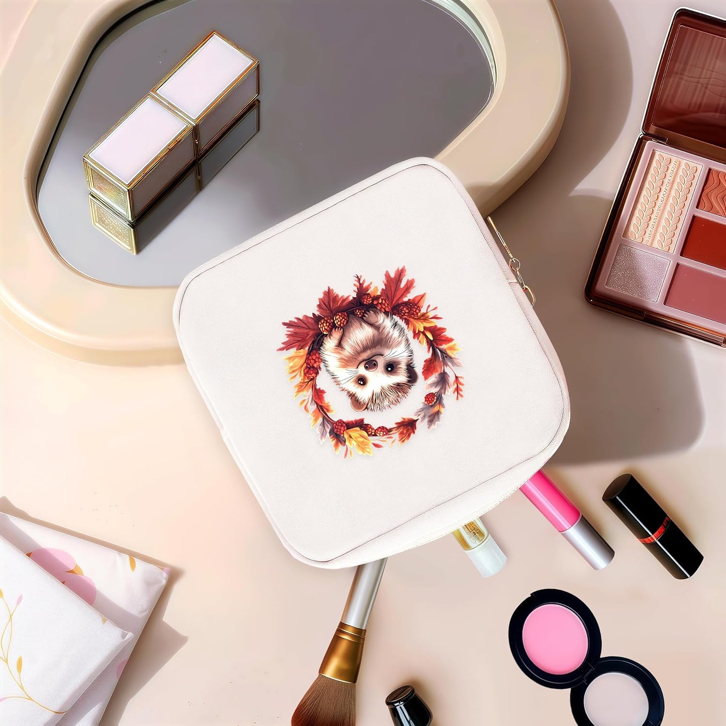 Hedgehog Mini Makeup Bag, Hedgehog Gift For Women Girls, Cute Portable Zipper Pouch Cosmetic Bag For Teen Girls Kids, Small Storage Bag For Sanitary Pad, Period napkin bag!