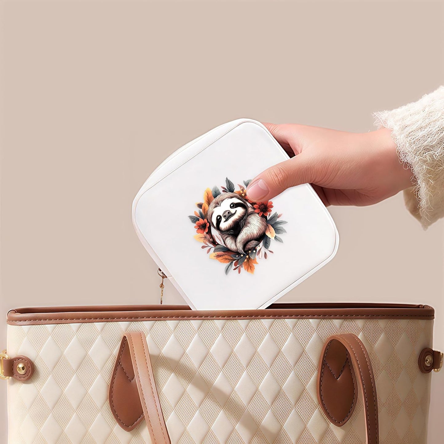 Sloth Mini Makeup Bag, Sloth Gift For Women Girls, Cute Portable Zipper Pouch Cosmetic Bag For Teen Girls Kids, Small Storage Bag For Sanitary Pad, Period napkin bag!