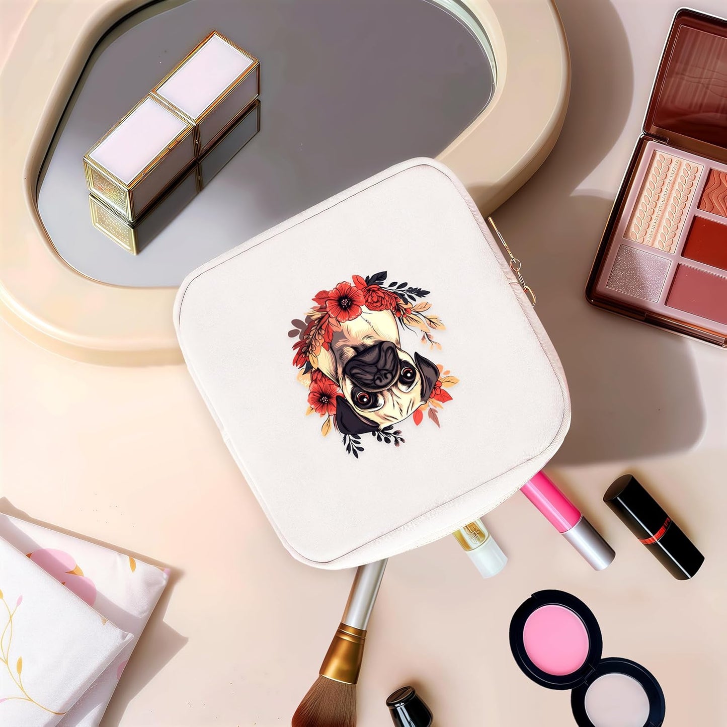 Pug Mini Makeup Bag, Pug Gift For Women Girls, Cute Portable Zipper Pouch Cosmetic Bag For Teen Girls Kids, Small Storage Bag For Sanitary Pad, Period napkin bag!